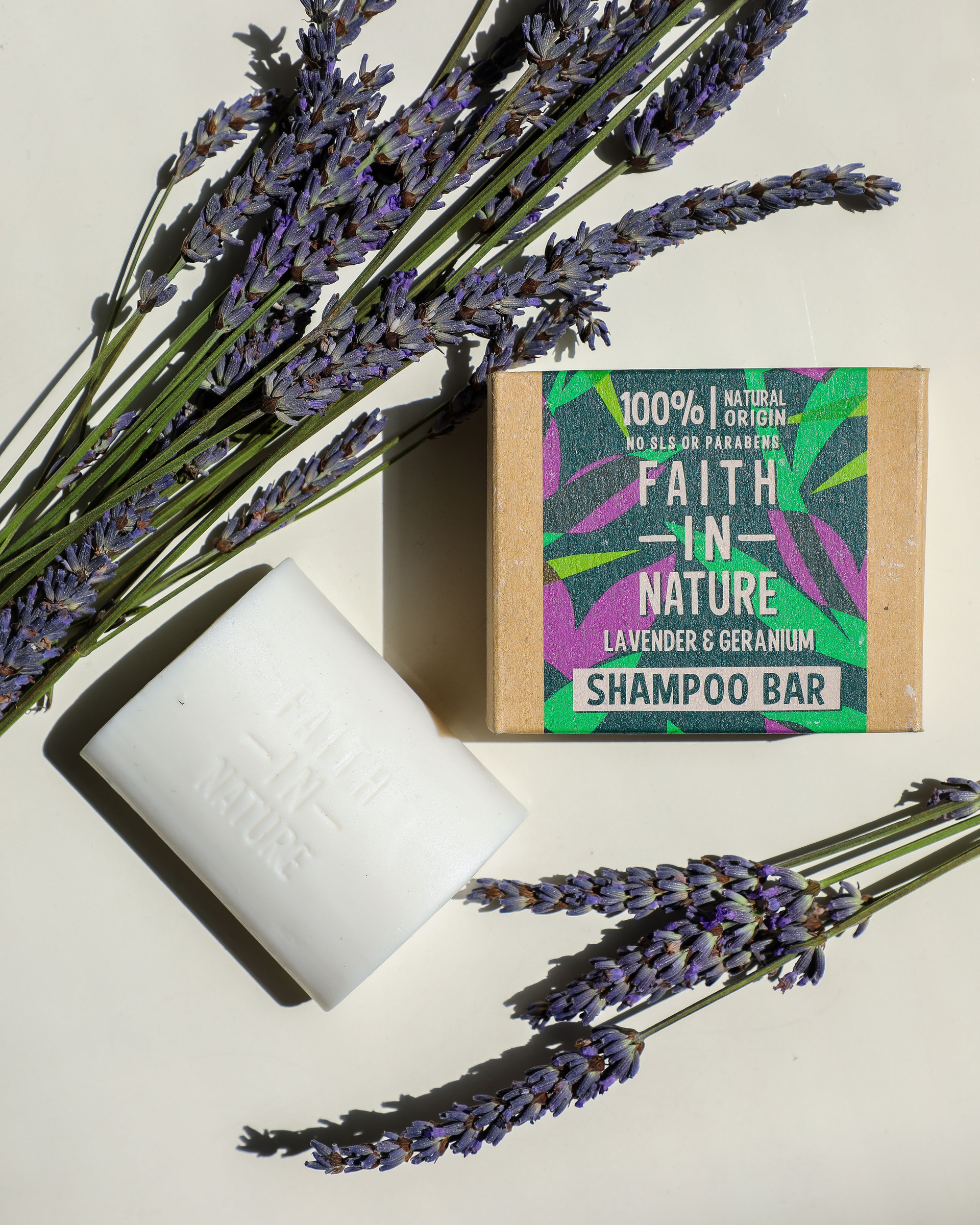 Faith in Nature Shampoo Bar Lavendel & Geranie Køb online | rossmann.dk